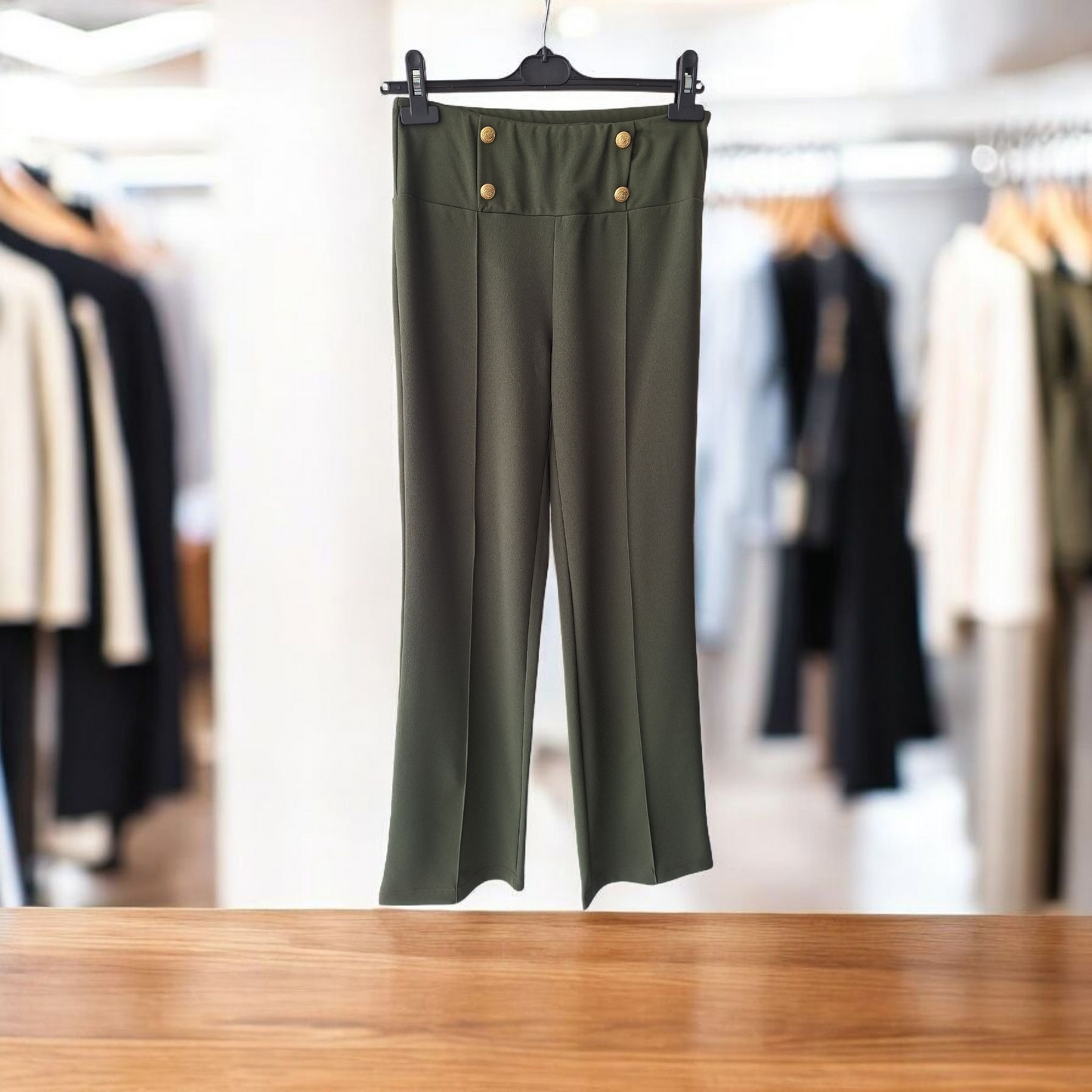 ΧΑΚΙ ΚΟΣΤΟΥΜΙ ΣΕΤ